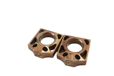 20-2001 SUZUKI RM125 OEM PRO CIRCUIT AXLE BLOCK B4519