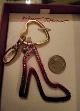 Betsey Johnson Cutout Womens Pink Ombre Shoe Gold Heart Keyfob Bag Charm $55 NWT
