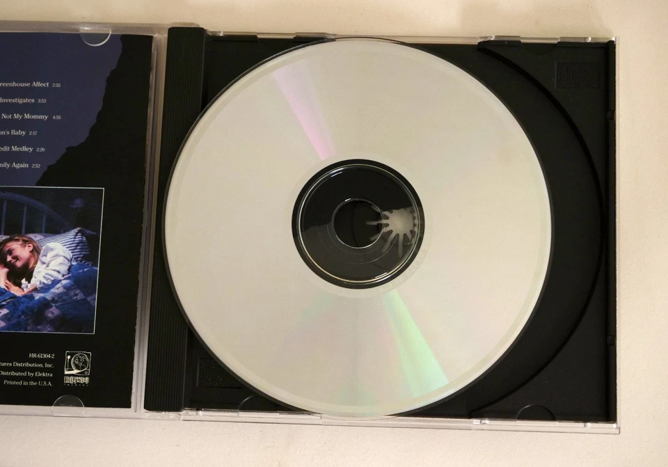 Hand That Rocks The Cradle, The - OST v. Grame Revell - Bild 4 von 4