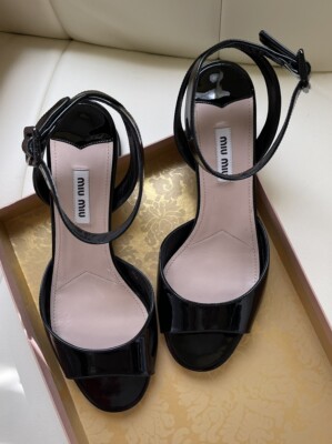 NEW! Miu Miu Calzature Donna Black Patent Leather Heeled Sandals Size 37.5 US 7