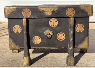 Antique Japanese Meiji Period Gilt & Lacquered Karabitsu Trunk with Lotus  Leafs | eBay
