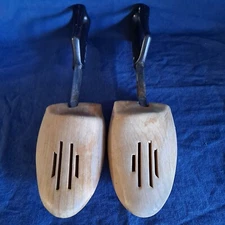 Vintage ROCHESTER WOOD SHOE TREES Travel Keeper Stretcher Form Wooden XL Shaper
