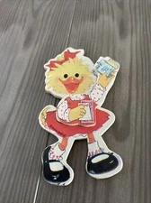 Vintage Suzy’s Zoo Fridge Magnet Cardboard Layered 3D Holding Notepad Yellow Red