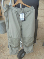 TROUSER, EXTREME COLD WEATHER GEN III, SIZE: MED REG, NSN: 8415015386695