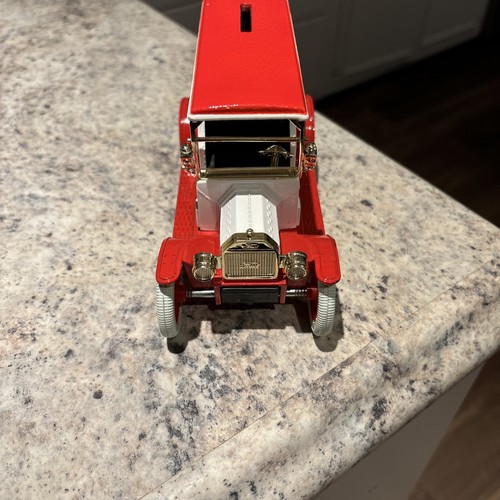 ERTL 1993 Marsh Open Cab Express Coin Bank Replica 1912 Ford Delivery Truck - Picture 3 of 5