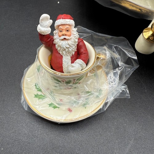 NEW 2003 Lenox Holiday Centerpiece Teacup Ride Large Christmas Musical Carousel - Picture 9 of 12
