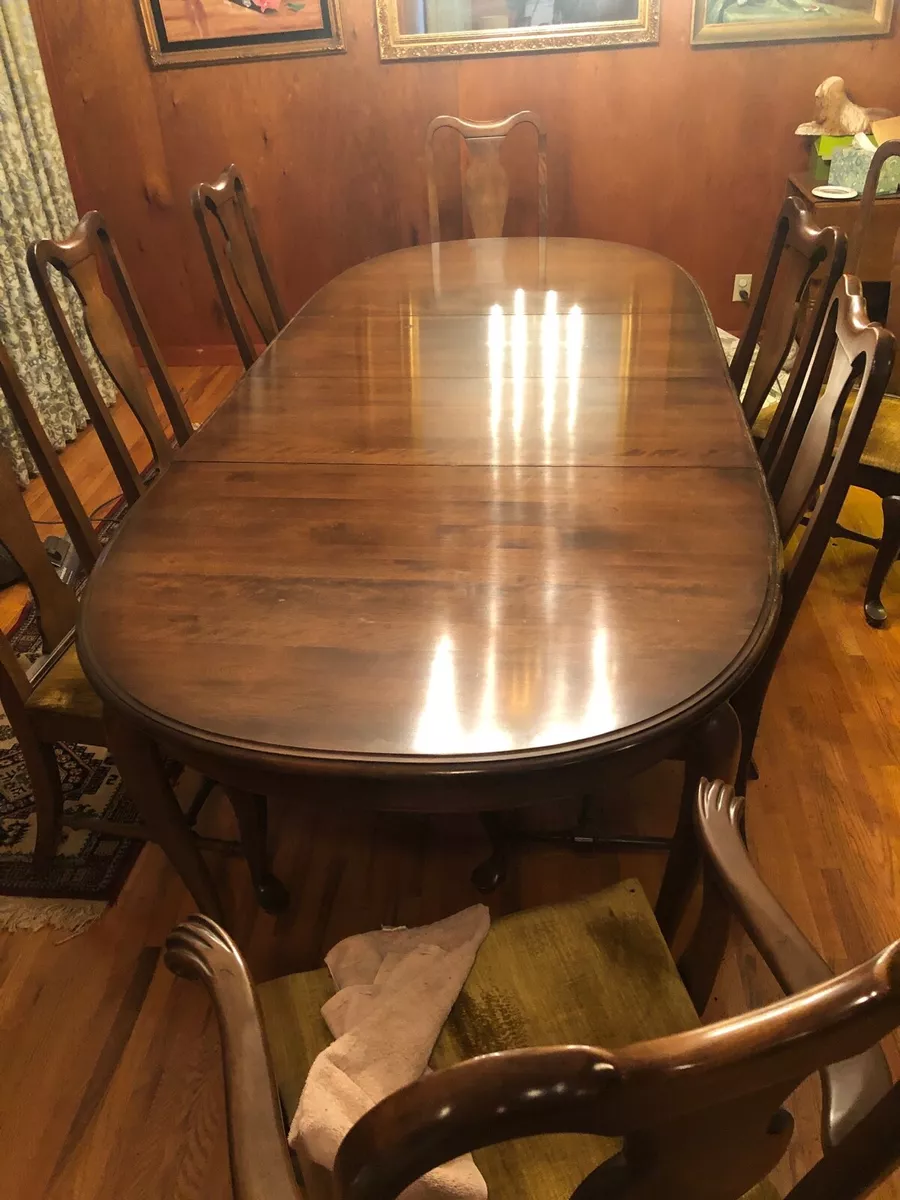 Ethan Allen Classic Manor Dining Table