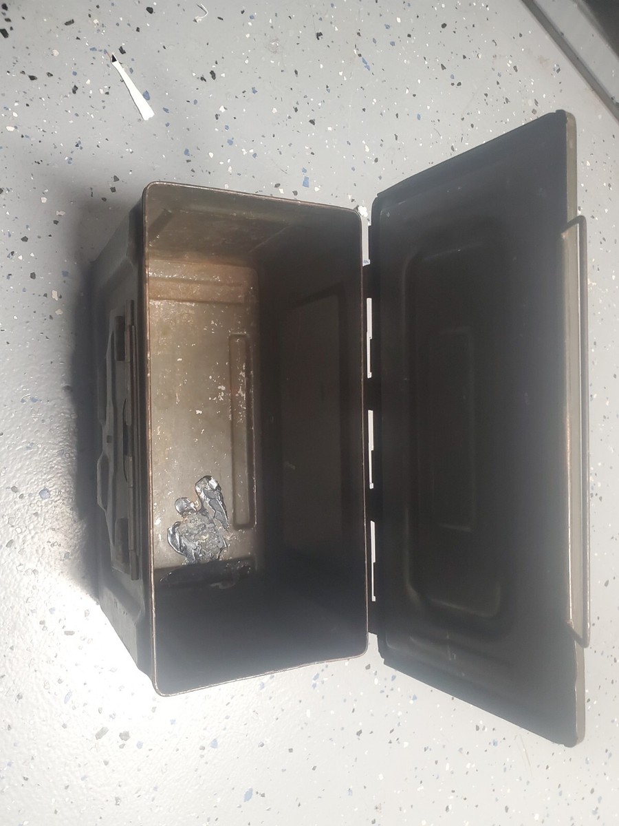 Vintage Military Metal Ammunition Box (Amm Box Cal 50M2) | eBay Vintage Military Metal Ammunition Box (Amm Box Cal 50M2) | eBay