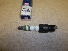 NEW AC Spark Plug R43TSG *FREE SHIPPING*