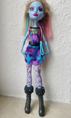 Monster High Abbey Bominable Picture Day Outfit Kleidung (OHNE PUPPE)