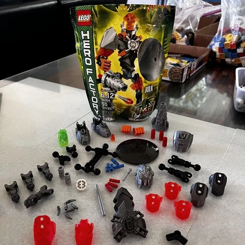Lego Hero Factory #44004, Bulk Retired, 100% Complete W/ Instructions!!