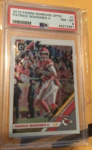 Patrick Mahomes 2019 Panini Donruss Optic #1 PSA 8