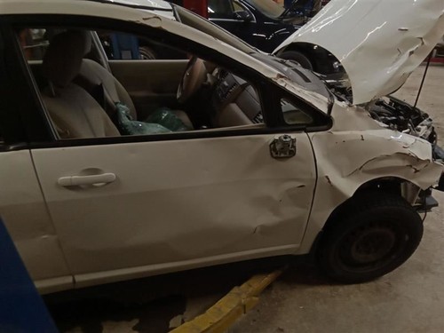 Passenger Right Windshield Glass Hatchback Pillar Fits 07-12 VERSA 121299 - Picture 7 of 8
