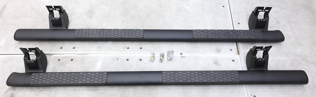 NEW Mopar Black Tubular Side Step Bars 82215089AB RAM 2500 3500