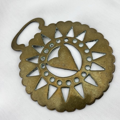 Brass Horse Medallion Antique English Heart Sun Card Suit Stamped Parade Harness - Picture 3 of 7