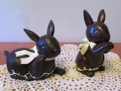 2 Little Resin Chocolate Easter Bunny Figurines 3 3/4'' T x 3 1/2'' L