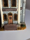 Foto 17 di 24