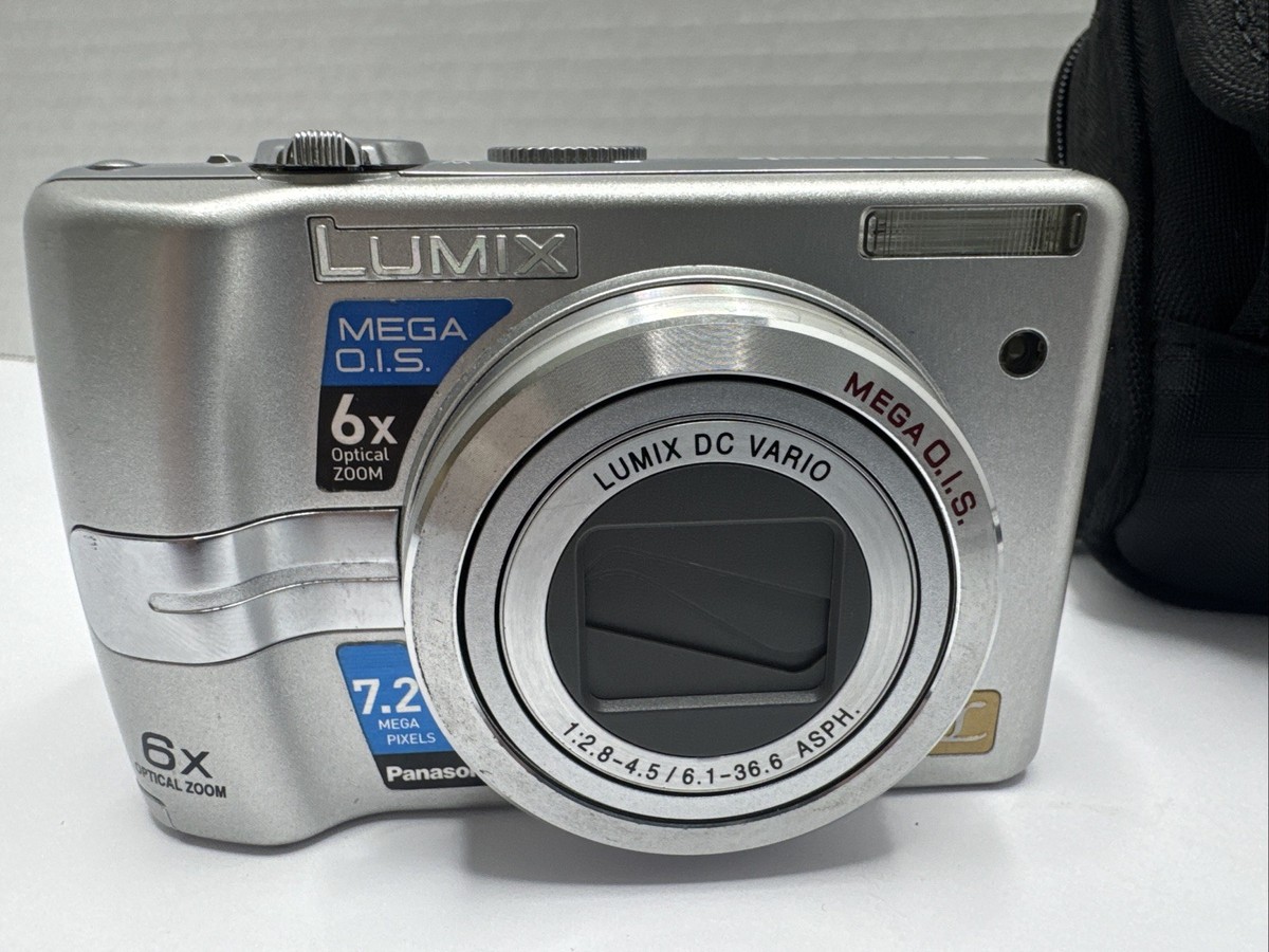 Panasonic LUMIX DMC-LZ7 7.2MP Digital Camera - Silver for