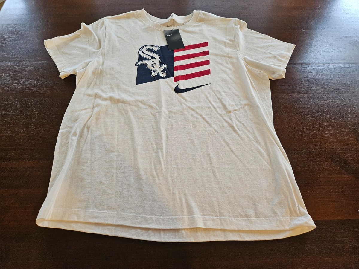 【おすすめアイテム】Nike MLB Chicago White Sox T-Shirt mens-nike-anthracite-chicago-