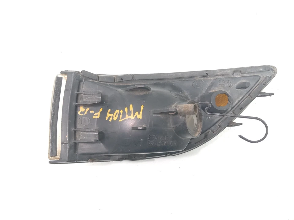 89-92 EAGLE SUMMIT 右侧旋转信号灯挡泥板安装原始设备制造商,116-58140R — 第 4/4 张图片