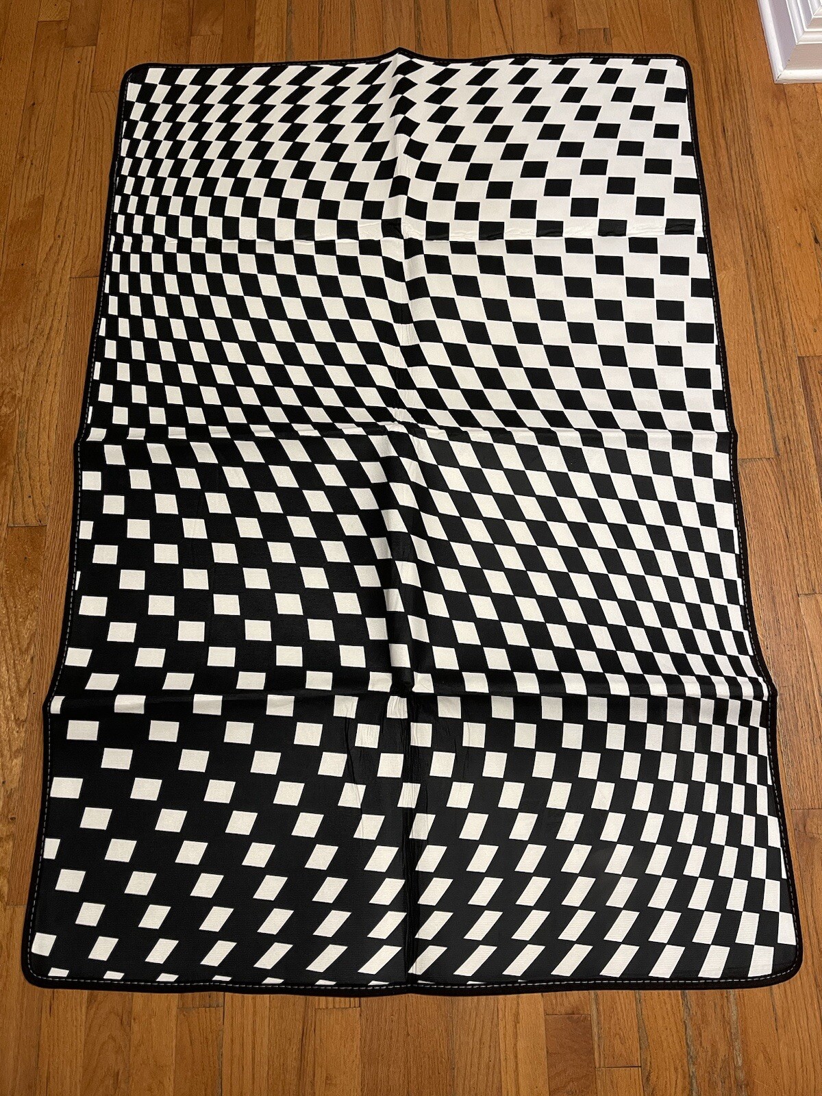 Foto 1 di 9