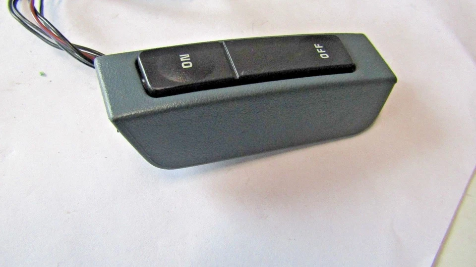 Motorcraft SW-5898 Cruise Control Switch Relay-Speed Control Actuator Switch - Image 4 of 4