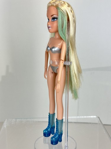 Bratz Sea Stunnerz Cloe Doll 2013 Original Skirt Blonde Hair With Green Streaks - Foto 12 di 24