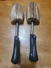 Travel Tree, Cedar Shoe Keepers Stretchers, Rochester Shoe Tree Co. #3