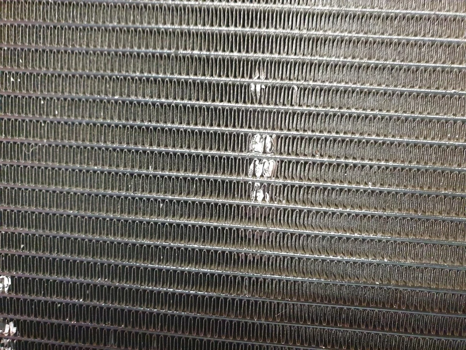 LANDROVER DISCOVERY SPORT L550 MK1 2018 AIR CON CONDENSER 2.0L DIESEL LR075358 - Image 2 of 4