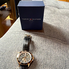 Tommy Hilfiger Herren Armbanduhr schwarz/roségold, Leder, OVP TH.245.1.96.1629