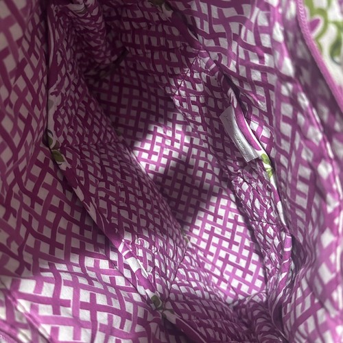 Vera Bradley Retired Julep Tulip Pink & Green Handbag 9” X 14” - Picture 7 of 8
