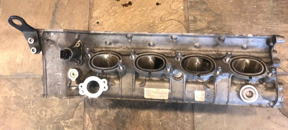 BMW M3 2007-2012 culata motor derecho, 11127838137, 7838137, 7838140, OEM Foto 4 de 4