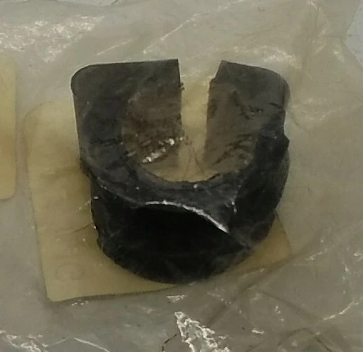 1J0411314G Altrom автомобильный стабилизатор бар втулка 1J0411314G втулка - Изображение 3 из 3