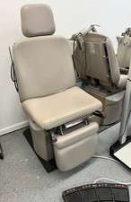 Midmark 75E Evolution Procedure Chair Refurbished w/New Upholstery w/Foot Cntrl