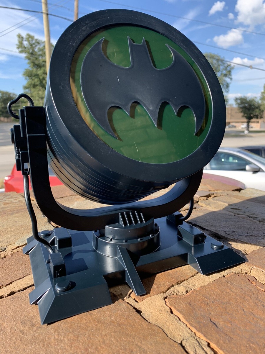 DC コミックス バットマン 85周年記念 バットシグナル ポップコーンバケット Amazon.co.jp: DC コミックス バットマン 85周年記念 バット