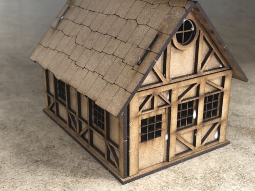 28mm Fantasy Tudor Style Small House T4B - Picture 1 of 10