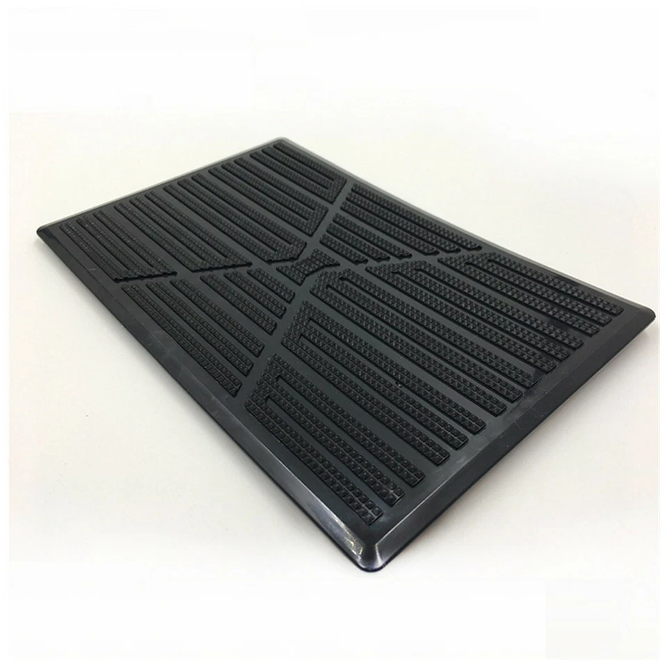 1x Black Car Floor Mat Carpet Non-slip Foot Rest Pedal Plate Pad Fit for Driver - Image 3 of 4