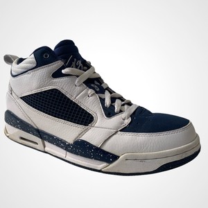 tenis jordan masculino branco