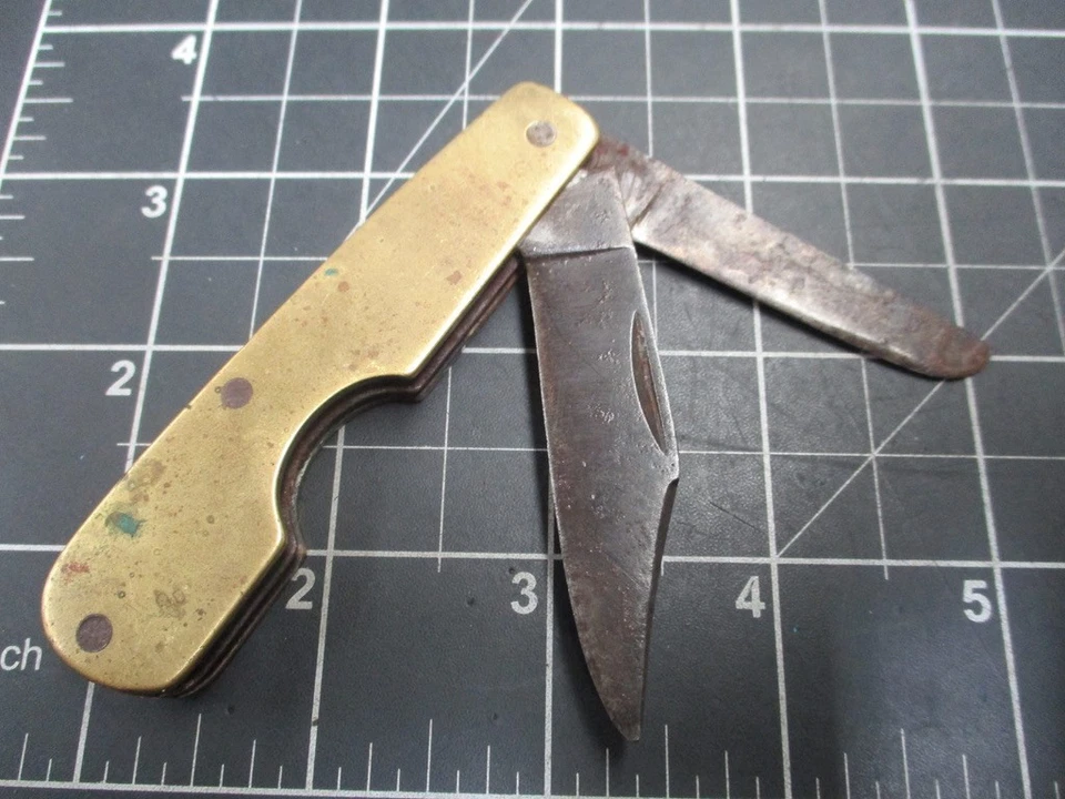 Australian WW2 Clasp knife By "Whittingslowe Product 41" Private purchase type. - image 3 of 4