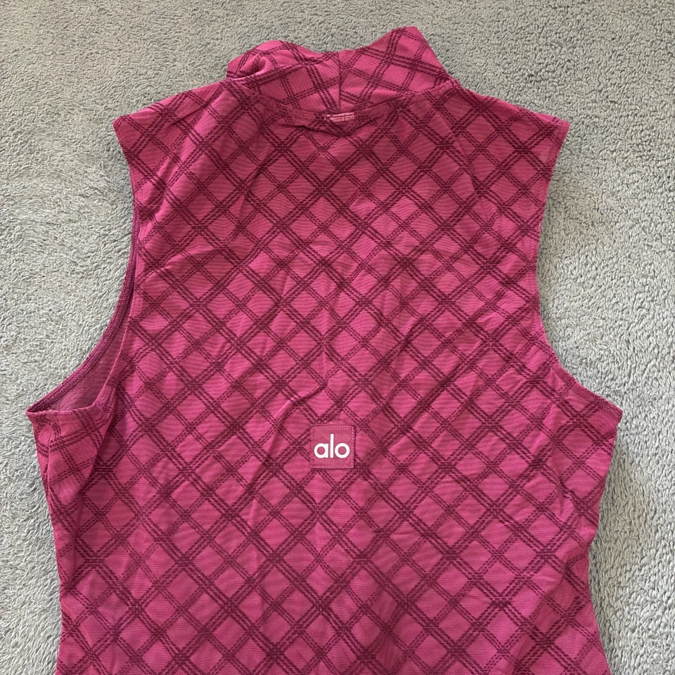 Body feminino Alo Yoga malha xadrez baga selvagem rosa pescoço simulado tamanho SO - Imagem 3 de 4