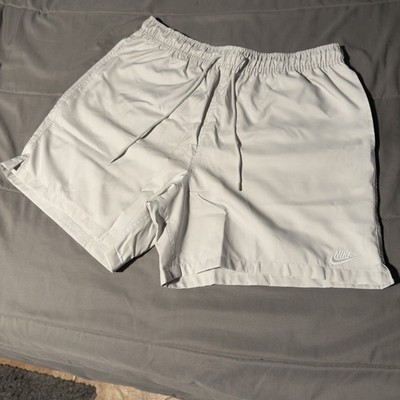 Nike Men s Club Woven Flow Shorts Athletic Photon Dust White Large New with Tags