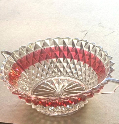 Schüssel Vintage Indiana Glass Ruby Red Diamond Point Collection