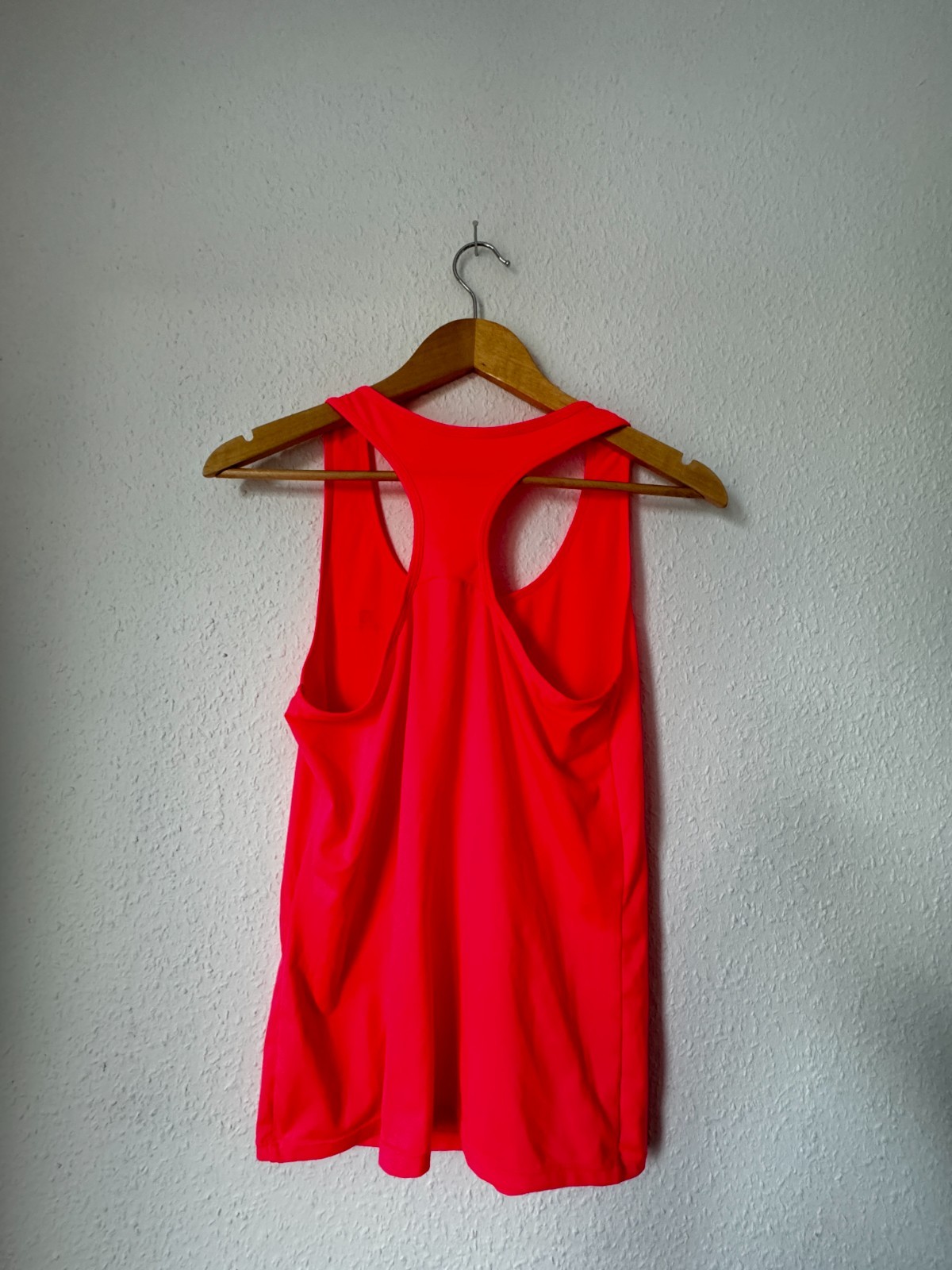 Domyos Neon Pink Racerback Activewear Tank Top image 2