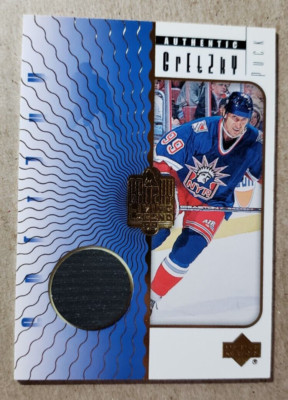 1999-00 Upper Deck Living Legend Wayne Gretzky Game Used Puck New York Rangers