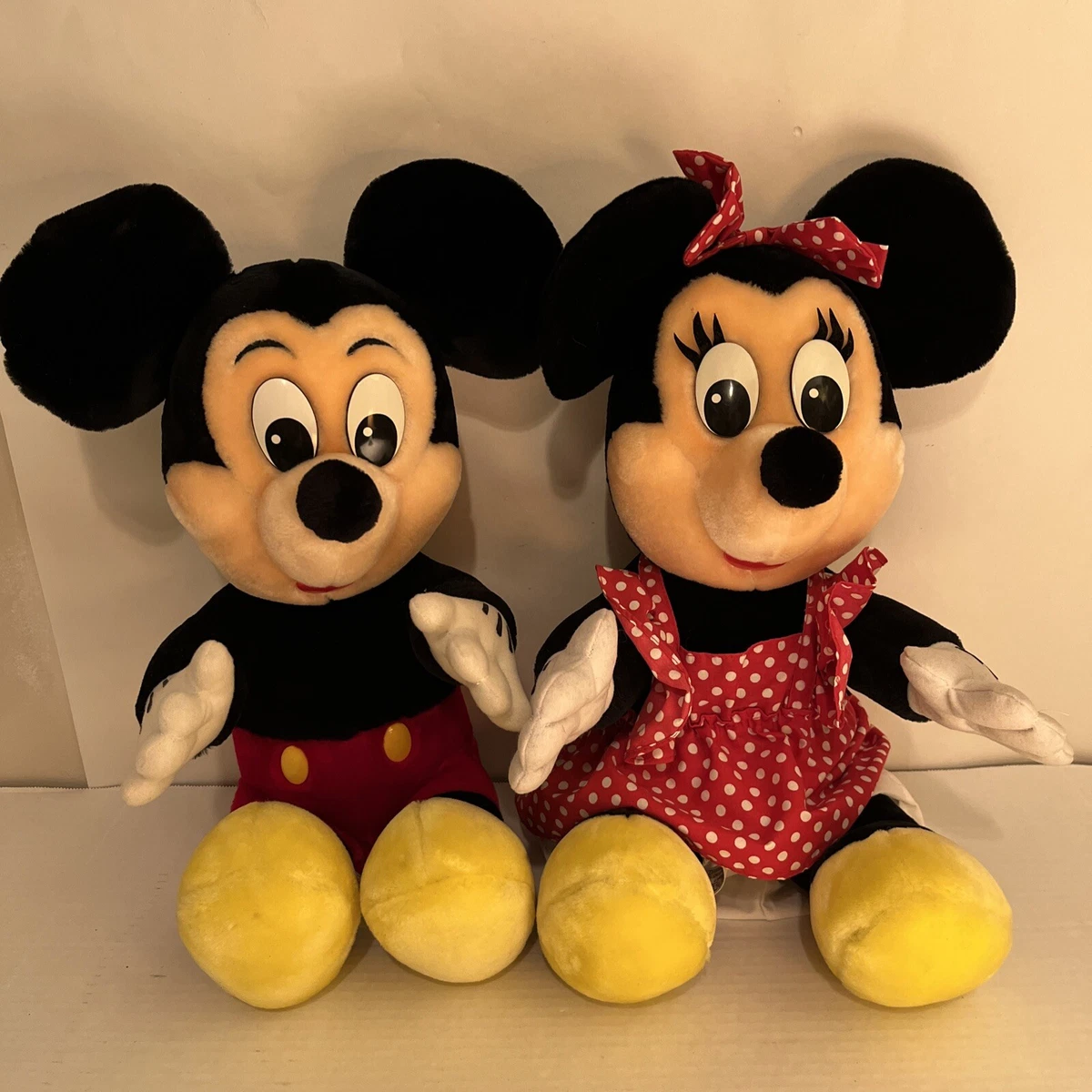 Mickey and minnie soft toys outlet