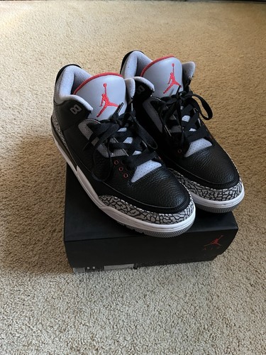 Air Jordan 3 Retro Black cement 2018 size 11 Good condition