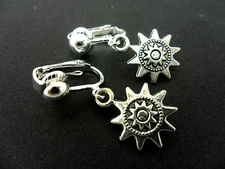 A PAIR OF CUTE LITTLE TIBETAN SILVER  DANGLY SUN CLIP ON EARRINGS. NEW. 