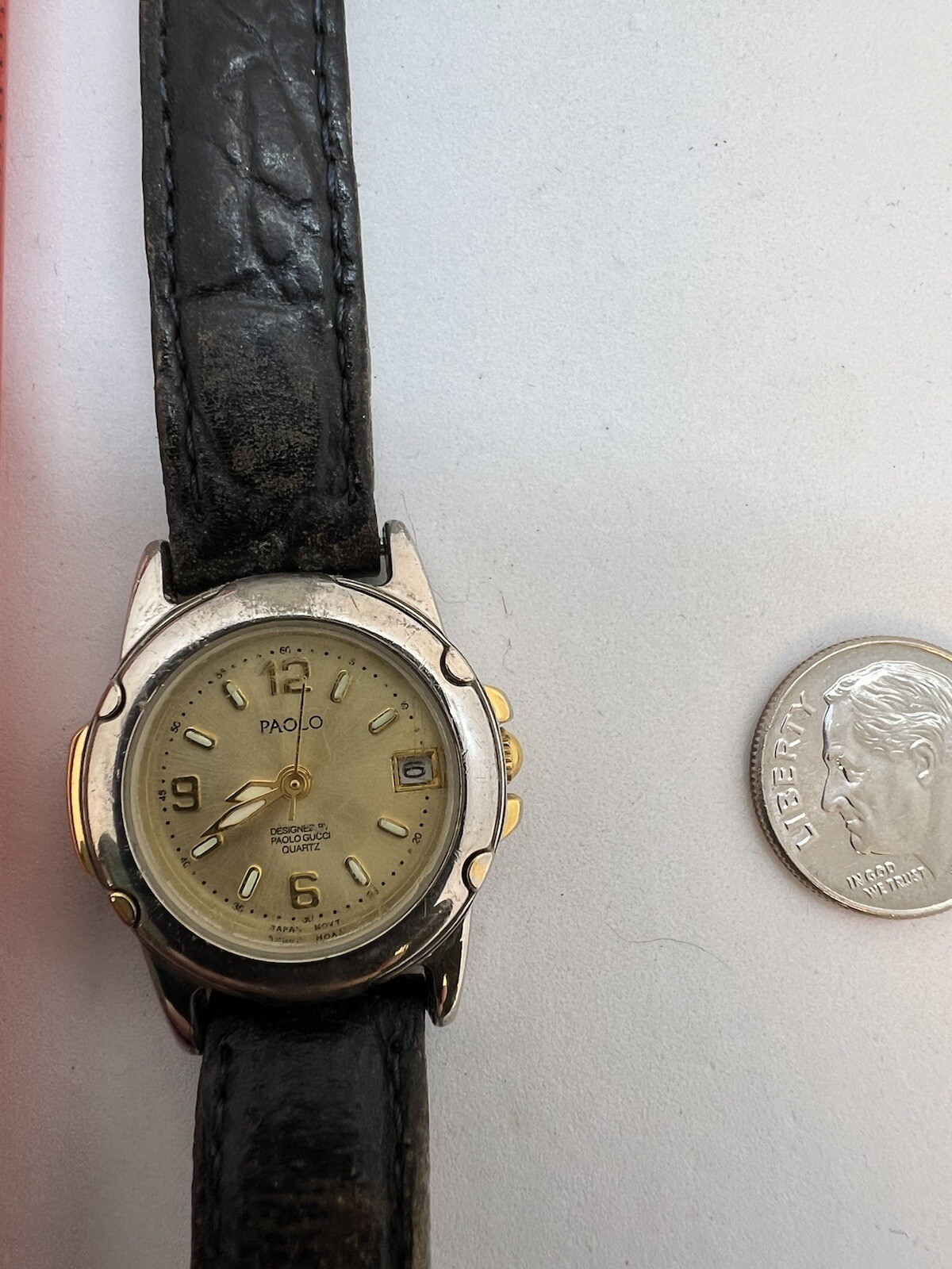 Vintage Paolo Gucci Womens Watch Elegant Retro Timepiece