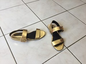 Dore Sandales pour Femme de chez Zara | FASHIOLA.fr