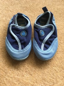 jojo maman bebe beach shoes